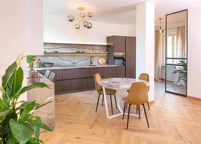 Destiny 5 Lägenhet Bardolino